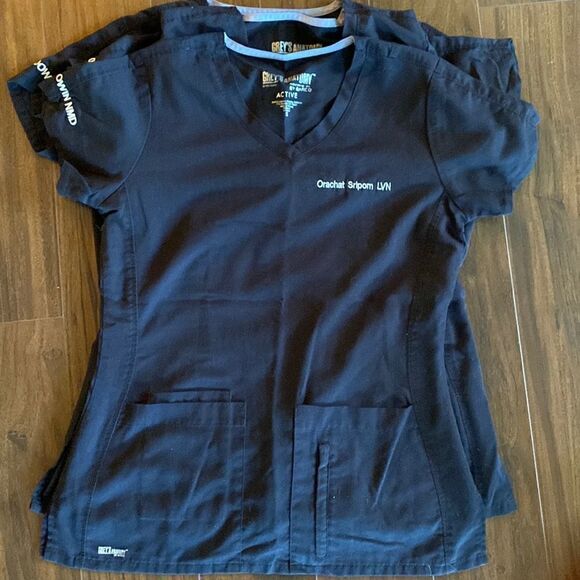 Grey’s Anatomy Small scrub top - Picture 1 of 3
